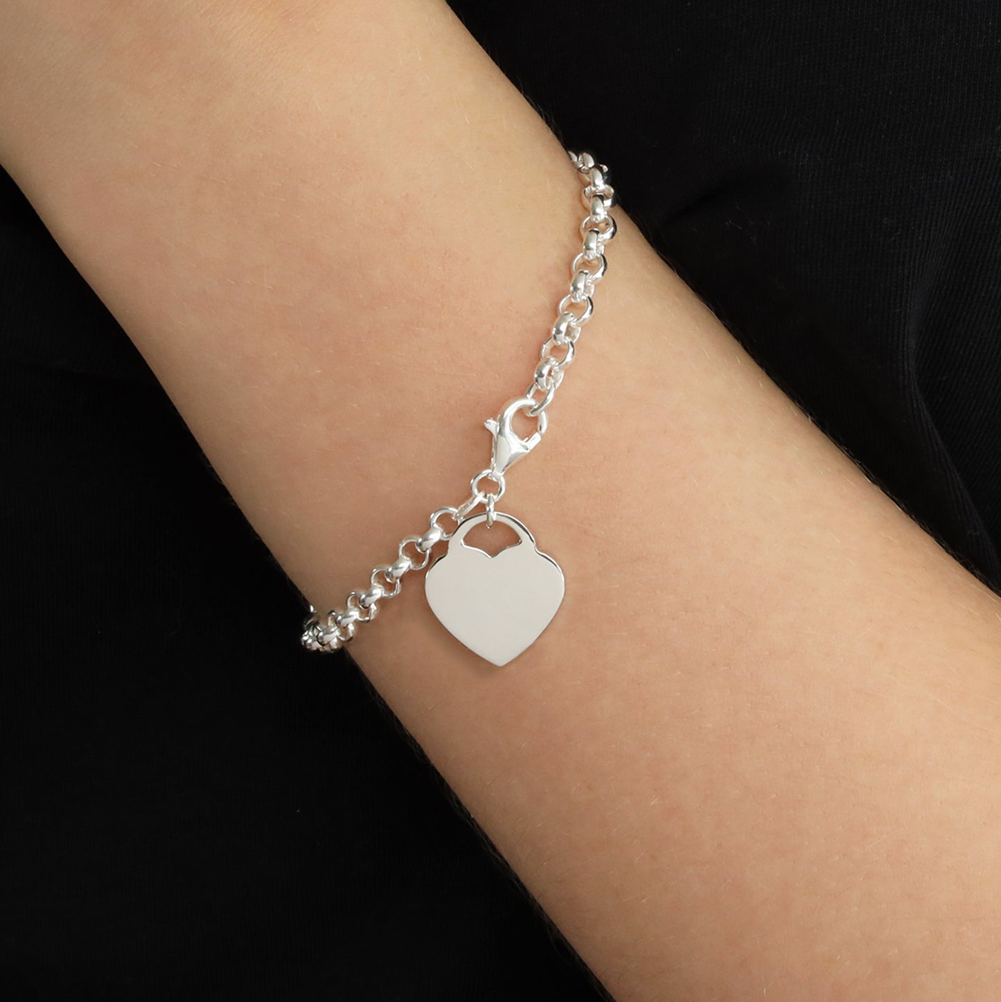 FELICITY - Belcher Bracelet with Heart Charm, Silver, 19cm